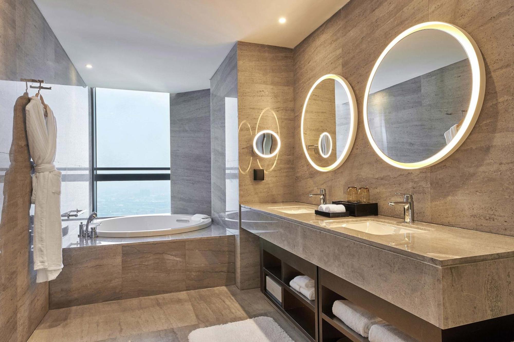 The Westin Zhongshan Guzhen Bagian luar foto